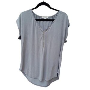 Green envelope Top with 1/4 Zipper Detail